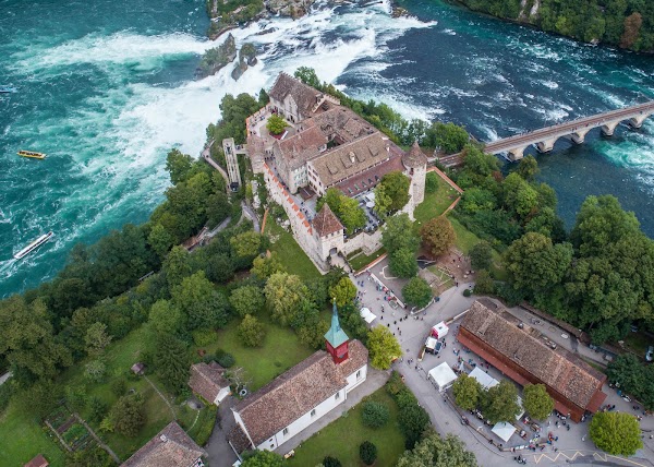 Restaurant Laufen Castle at the Rheinfalls 3