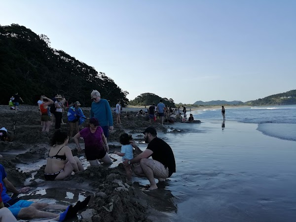 Hot Water Beach 4