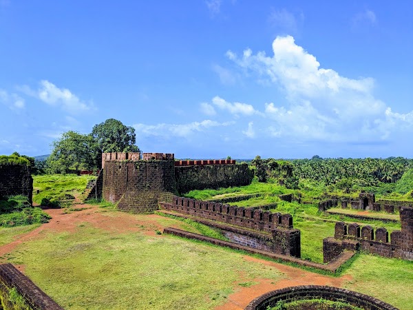 Mirjan Fort