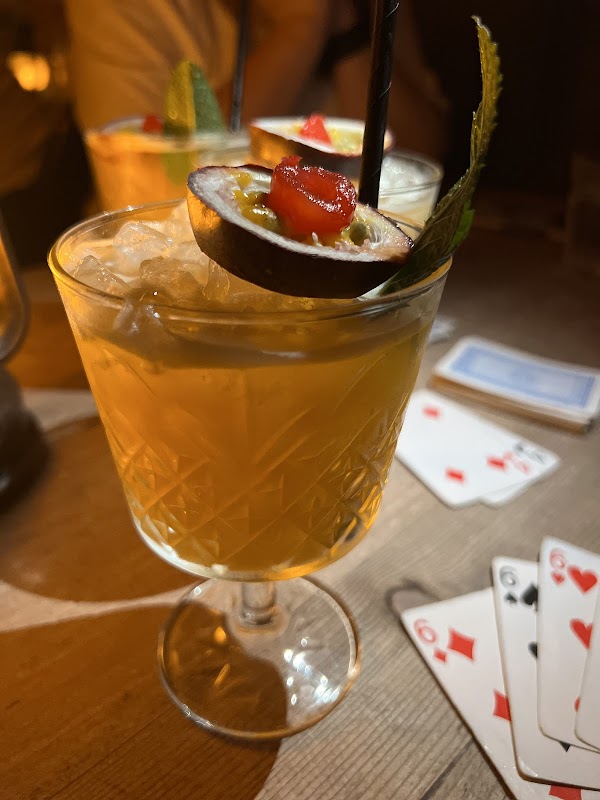 Moonshine Saloon 4
