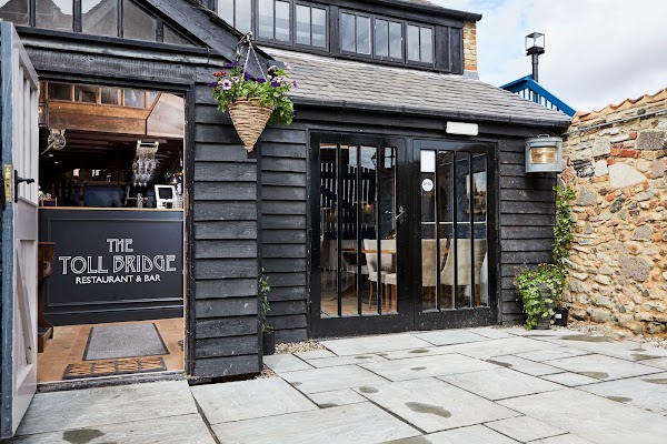 The Toll Bridge Restaurant & Bar 1