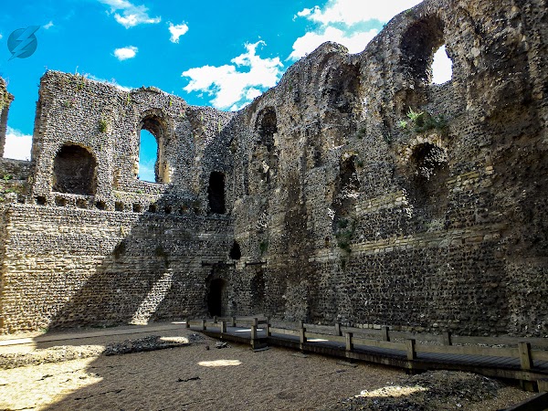 Canterbury Castle 4