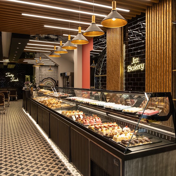 Ira Artisan Bakery 1