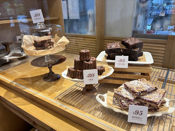 Feedthewife Bakery & Desserts 2