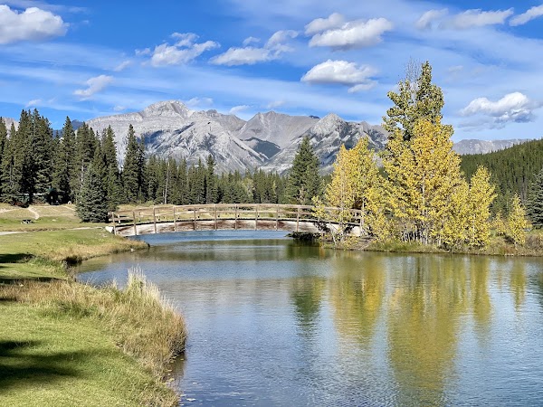 Cascade Ponds Banff Bound