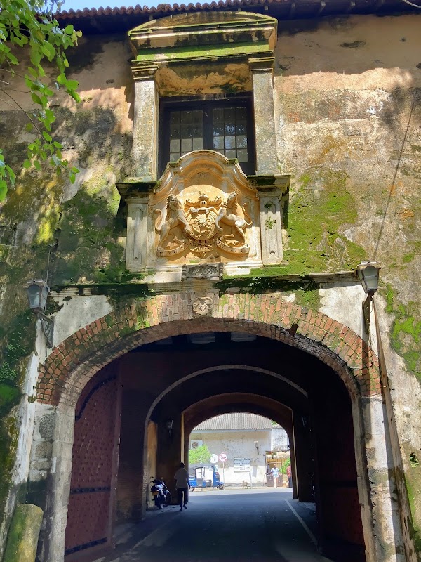 Fort Entrance (Slvar Gate) 4
