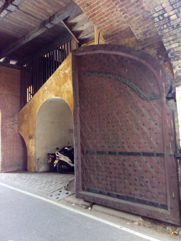 Fort Entrance (Slvar Gate) 2