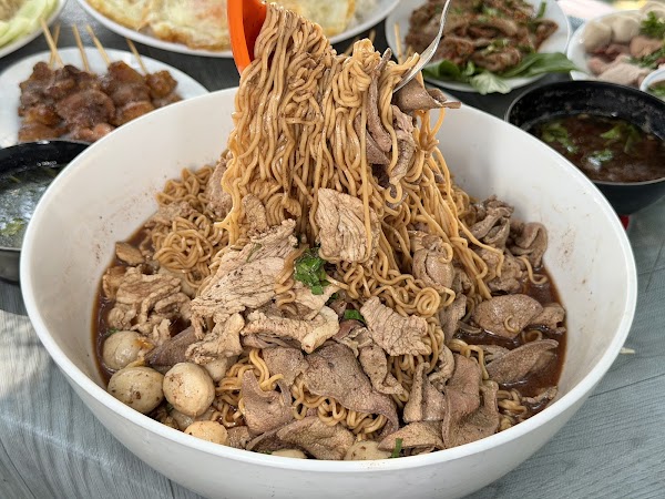 Boat Noodle Resort ก๋วยเตี๋ยวเรือรีสอร์ท 3