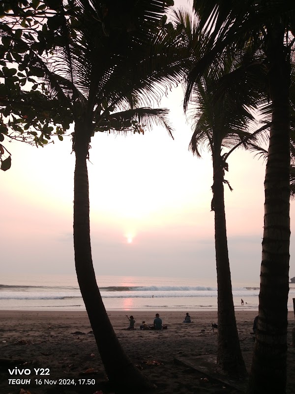 Pantai Kelecung 2