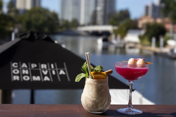 Edgewater Dining and Lounge 4