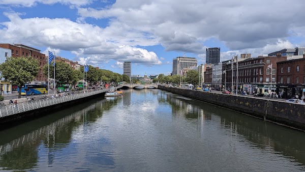 The Ha'penny Bridge Inn 2