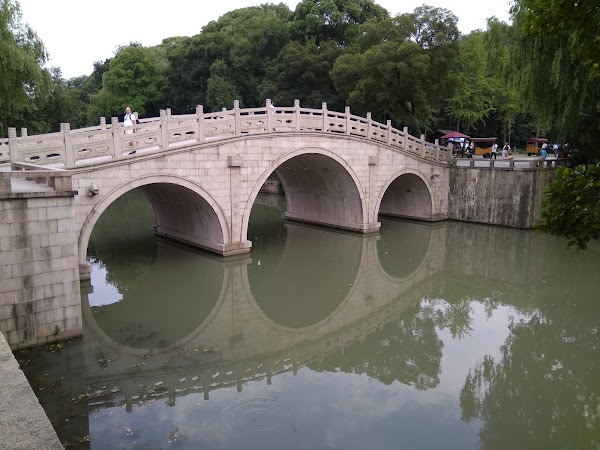 Huqiu District 4