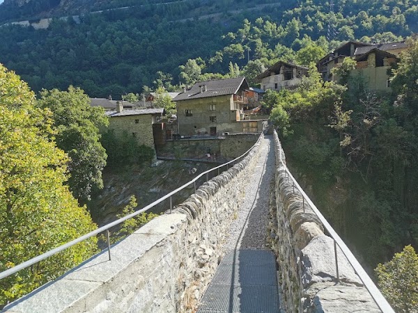 Pont d'Aël 4