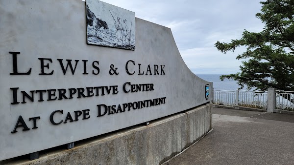 Lewis & Clark Interpretive Center 1