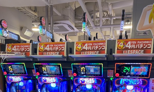 エスパス日拓新宿歌舞伎町店