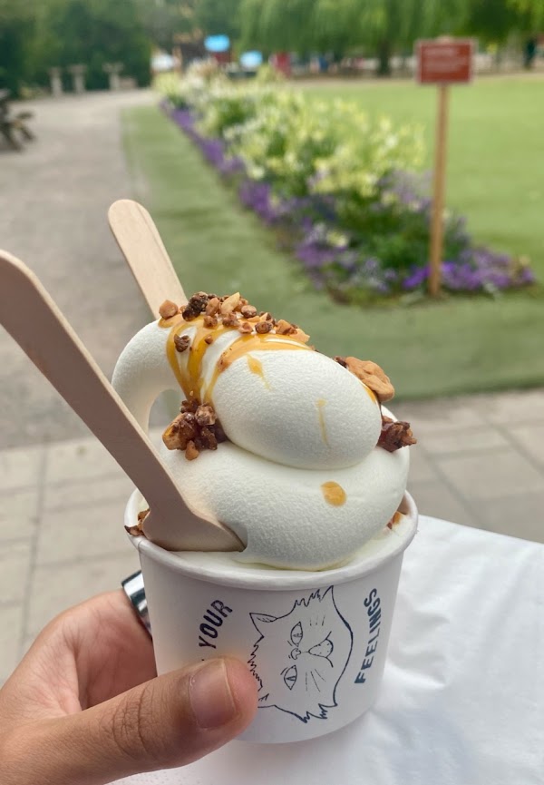 eat your FEELINGS
