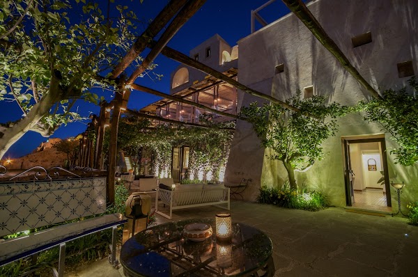 Monastero Santa Rosa Hotel & Spa