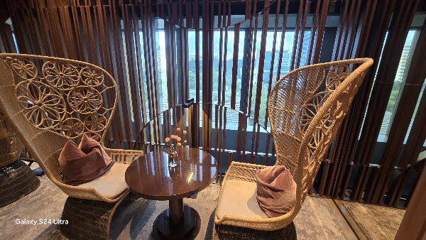 The Lounge, JW Marriott Hotel Seoul 3