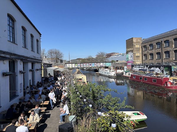 CRATE Bar & Pizzeria Hackney Wick 2