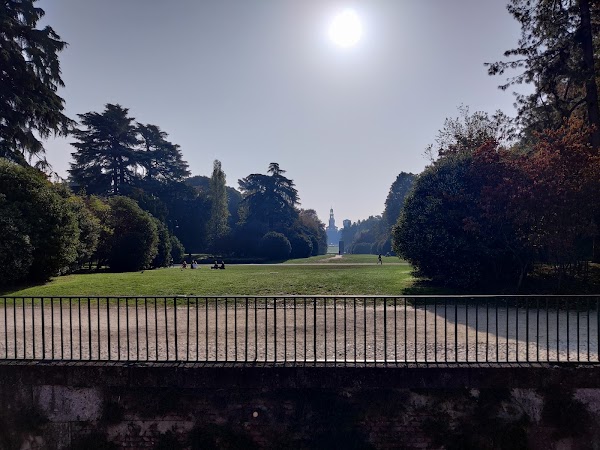 Arco della Pace 2