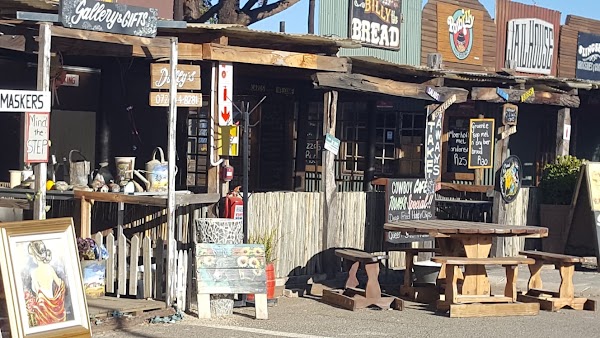 Outlaw Gallery