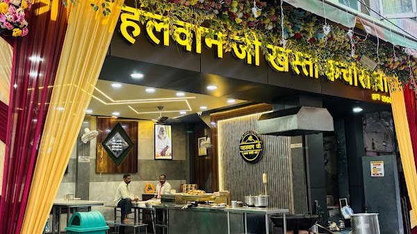 Shree Pehalwan Ji Khasta Kachori Wale