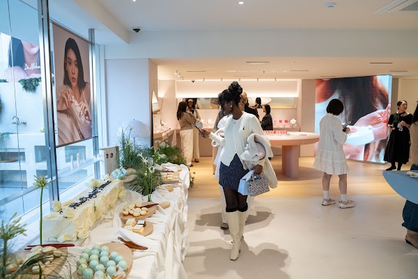 Dr. Althea Hannam Flagship Store & Spa 3