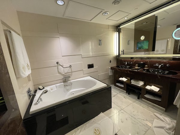 Grand Lisboa Macau 3