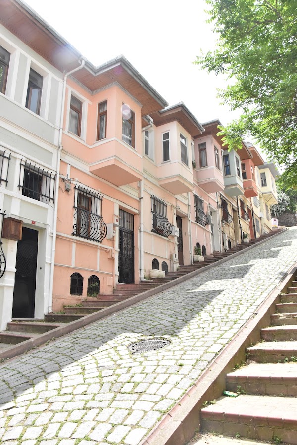 Merdivenli Yokuş Evleri