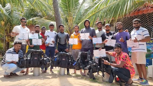 Pigeon Island Diving Centre Trincomalee Sri Lanka