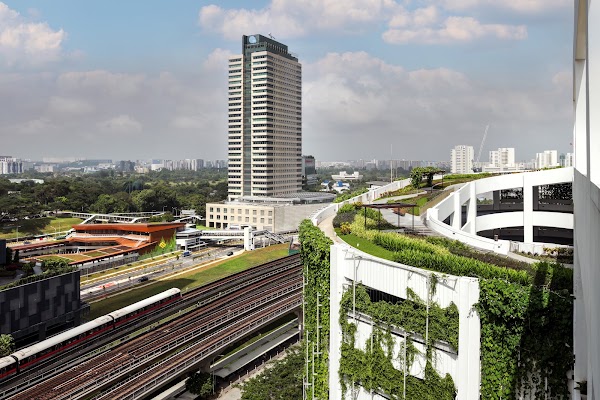 Perennial Business City 4