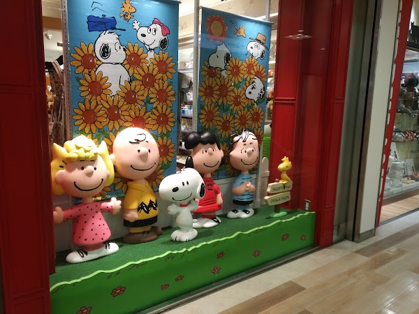 Snoopy Town Shop 3