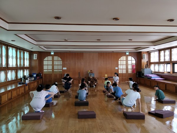 Fo Guang Shan Seoul Temple 3