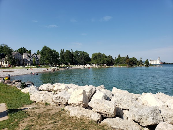 Sunset Point Beach