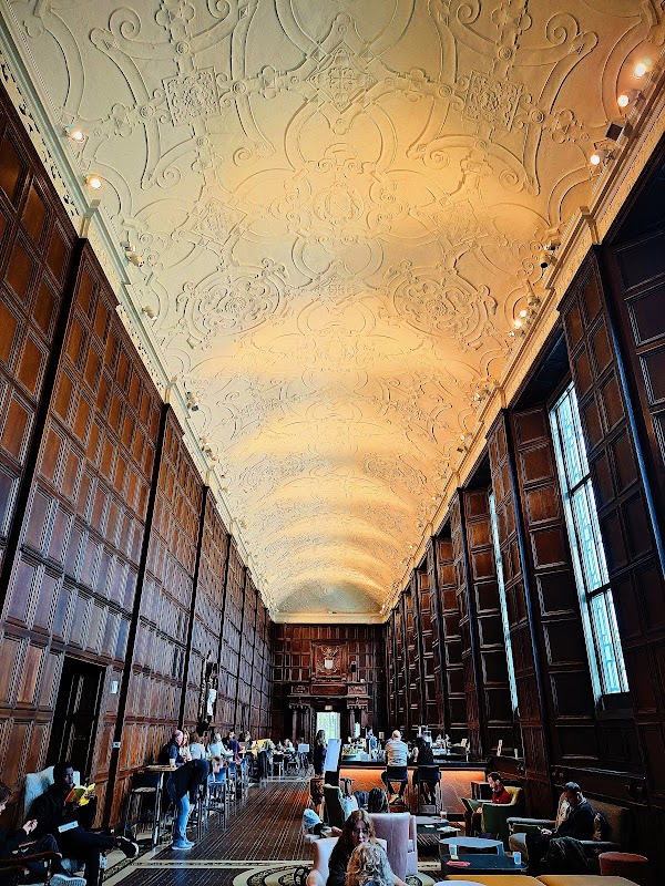 Folger Shakespeare Library 3