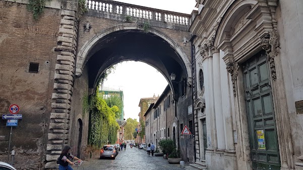 Via Giùlia 5