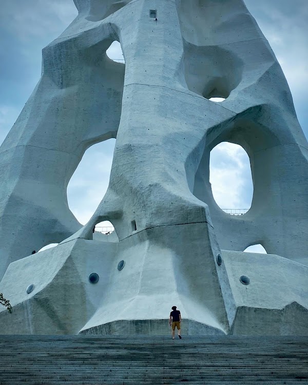 PL Tower (Great Peace Prayer Tower) 2