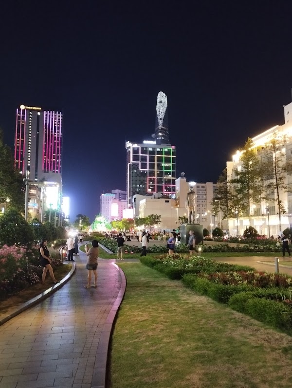 Ho Chí Minh City People's Committee 5