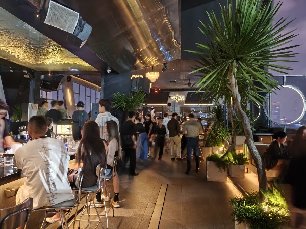 Zion Sky Lounge and Dining 4