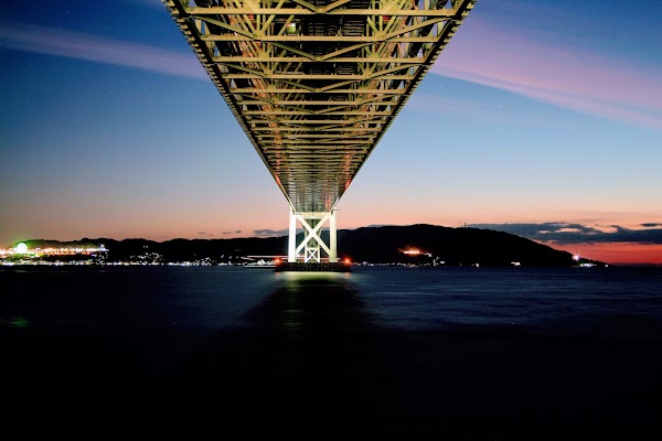 Akashi-Kaikyo Bridge 2