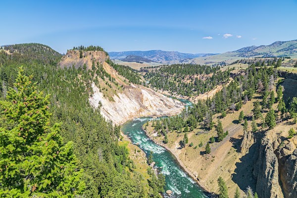 Yellowstone River Overlook