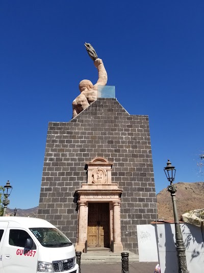 Monumento Al Pipila