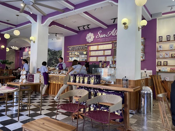 Café San Alberto Cartagena - Plaza Santo Domingo 3