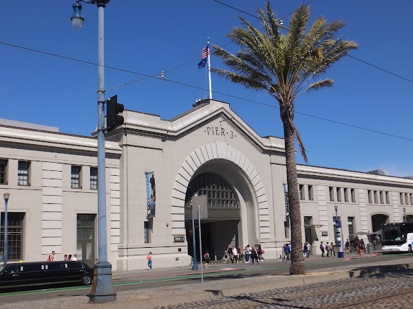 Pier 3 1