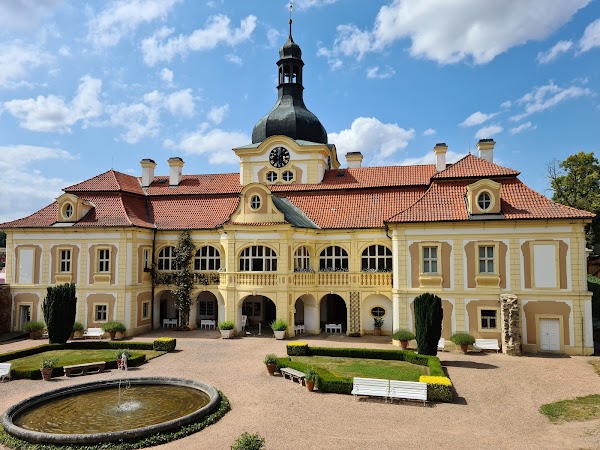 Nebílovy Castle