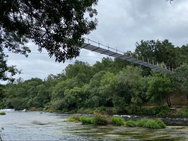 Ponte Colgante de Xirimbao