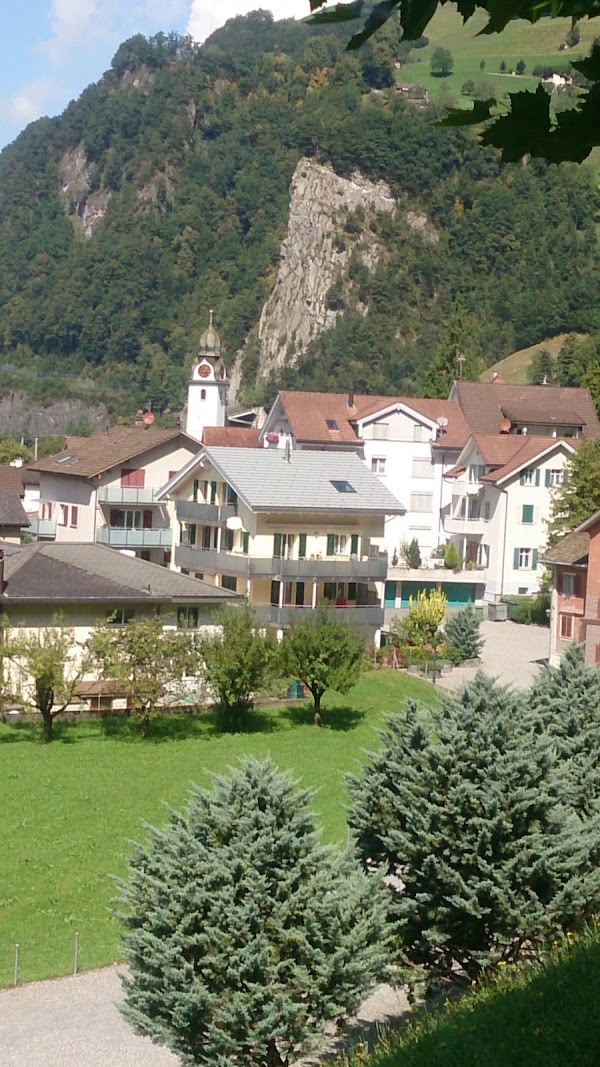 Sisikon 5