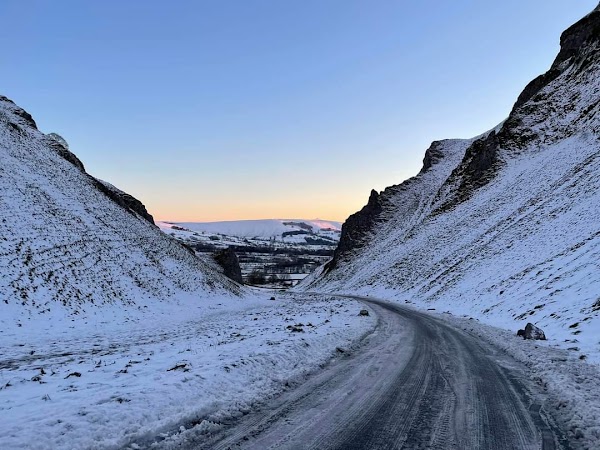 Winnats Pass 3