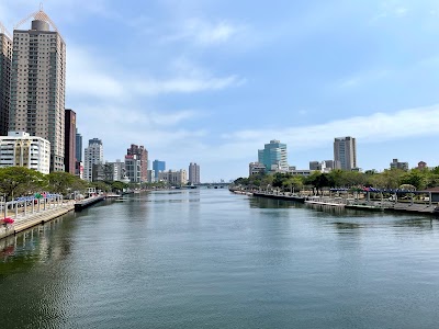 Love River 1