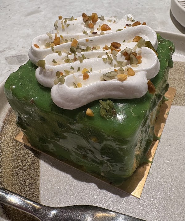 Lapisan Pâtisserie @ Midvalley Megamall 4